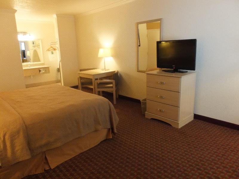 Photo of Bedroom in Lake Havasu City