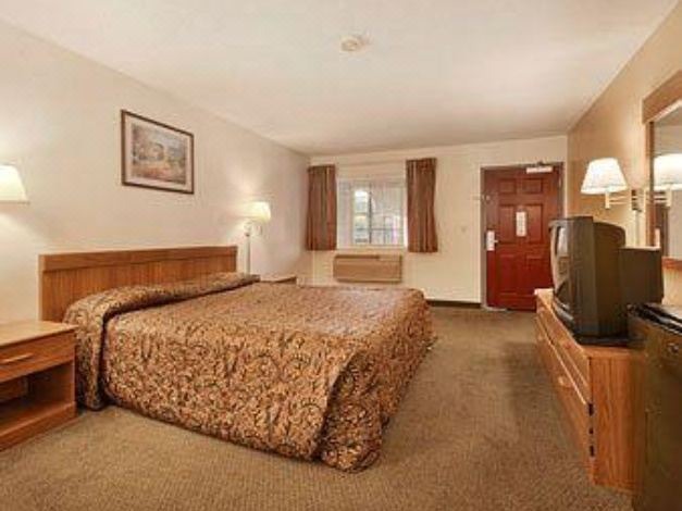 Photo of Bedroom in Visalia