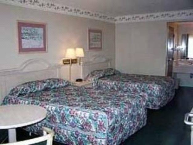 Photo of Bedroom in Lodi