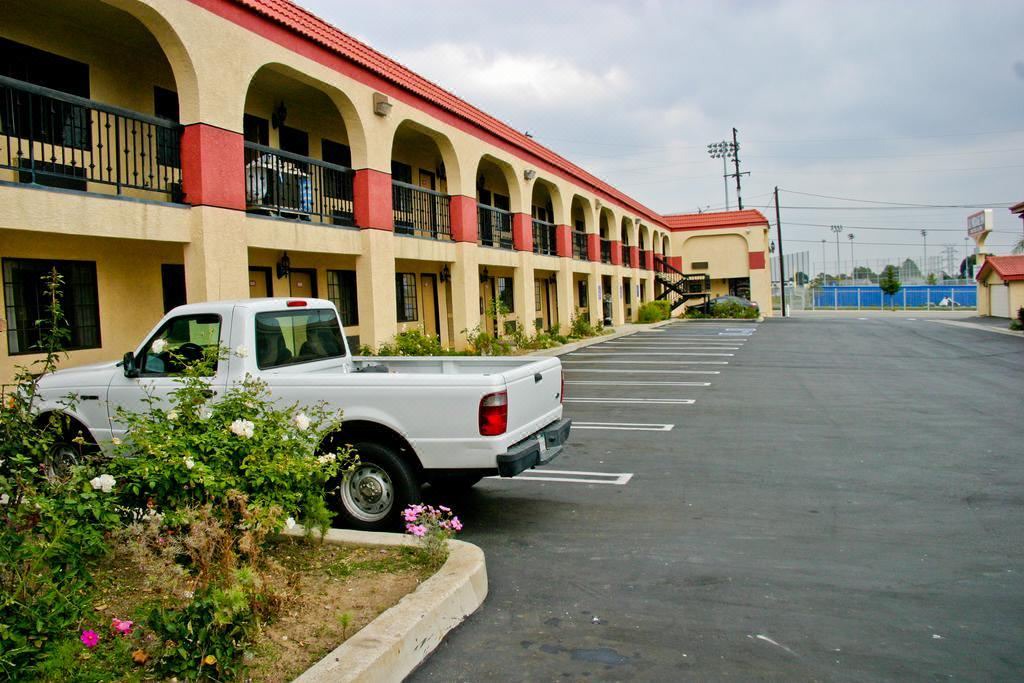 Photo of Buildings in West Athens