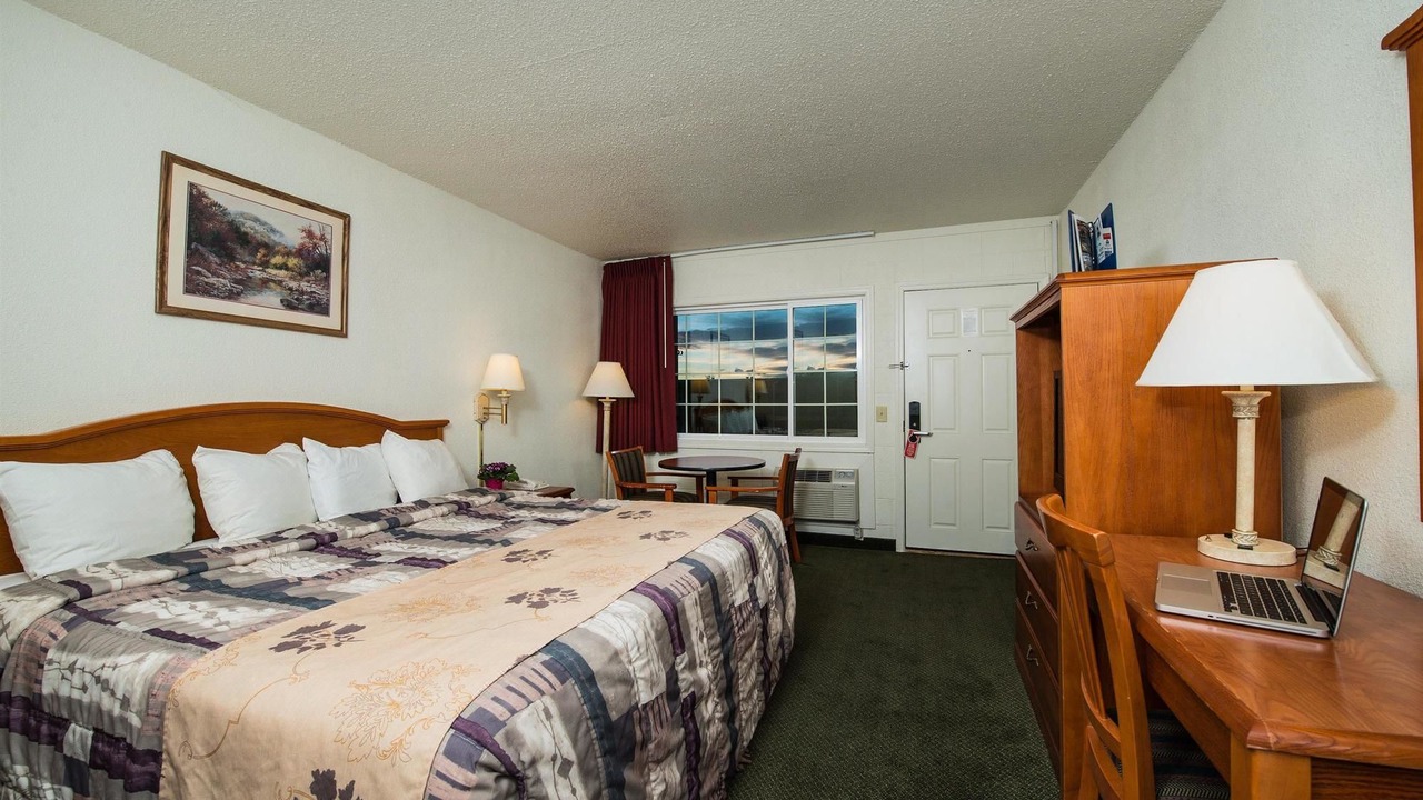 Photo of Bedroom in Pendleton