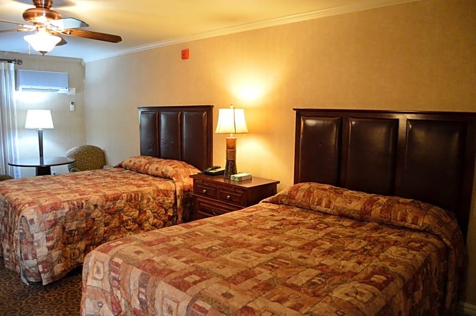 Photo of Bedroom in El Portal
