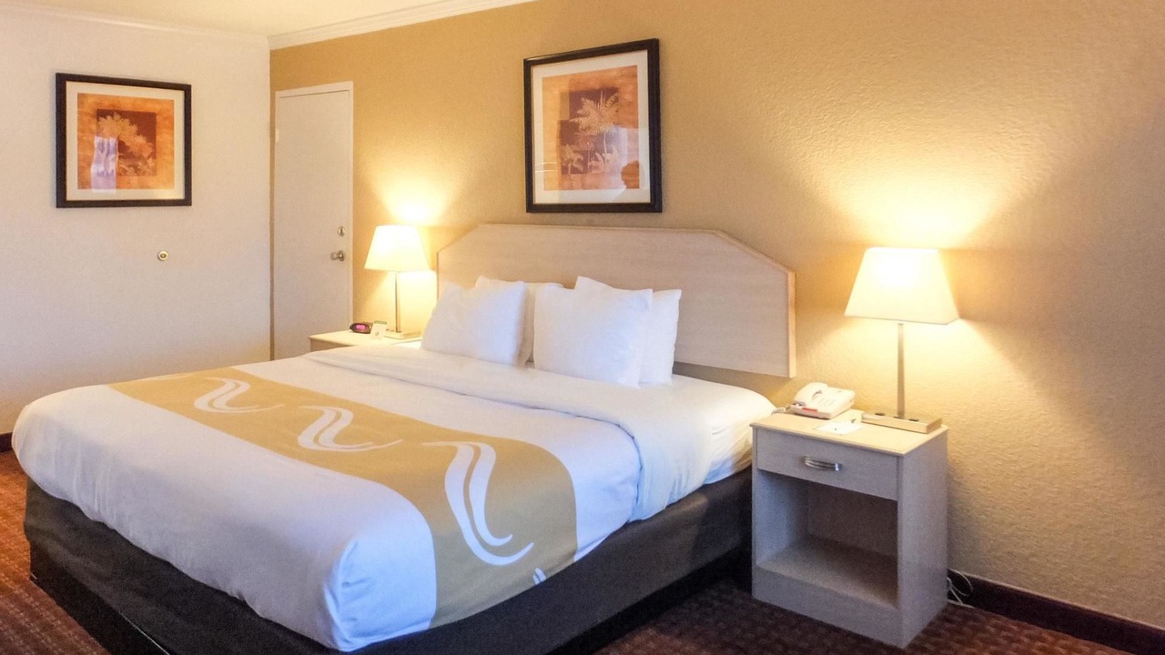 Photo of Bedroom in Lake Havasu City