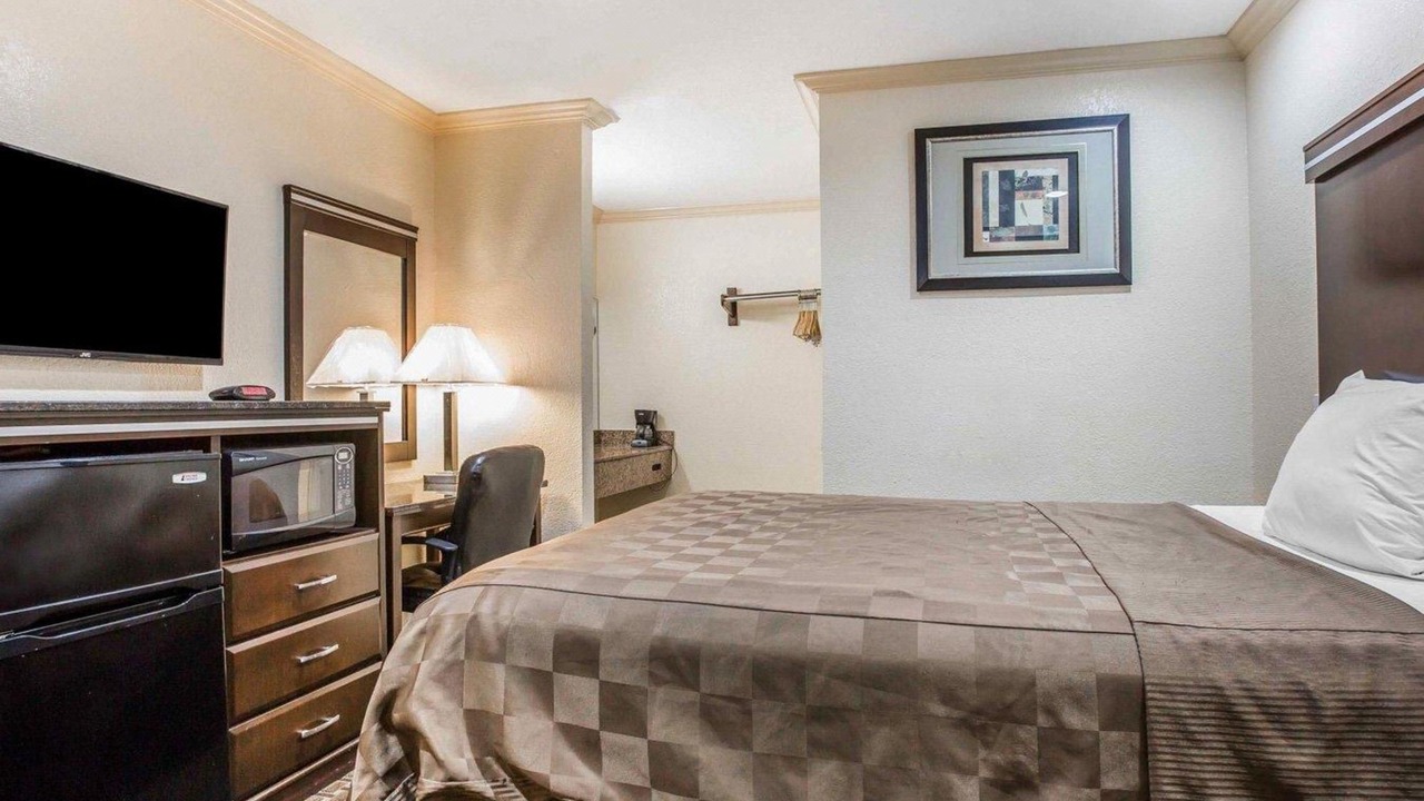 Photo of Bedroom in National City