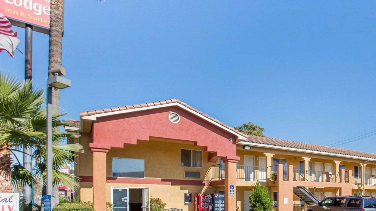 Photo of Buildings in Lodi