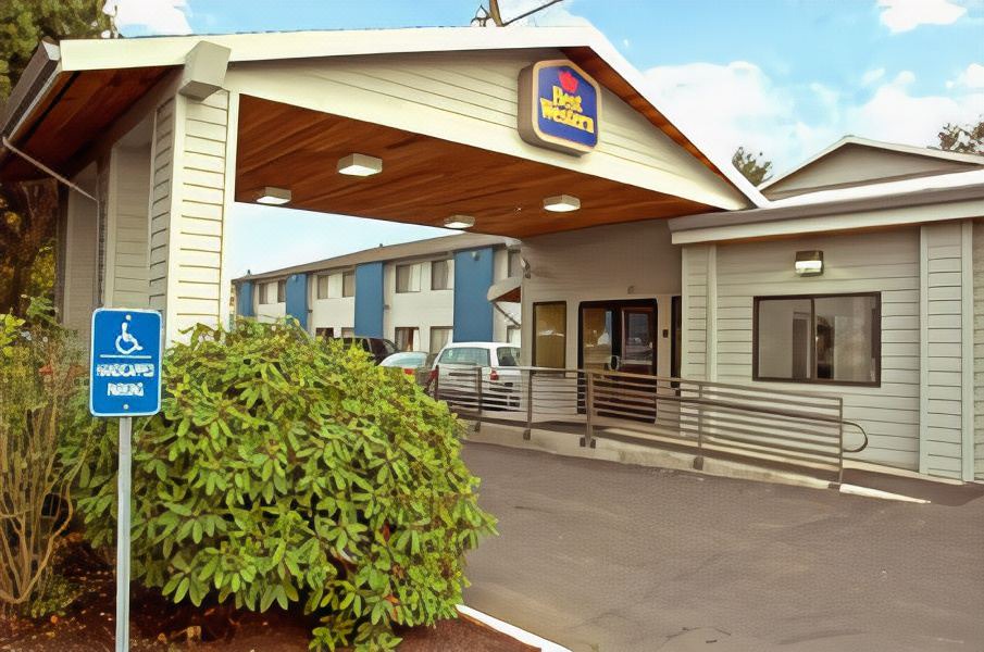 Photo of Buildings in Kelso