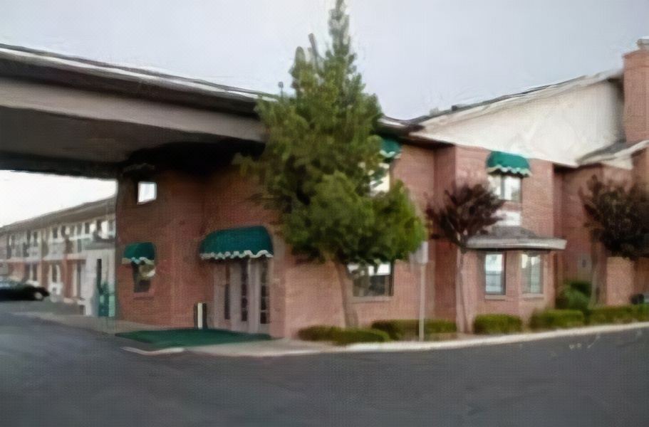 Photo of Buildings in Holbrook