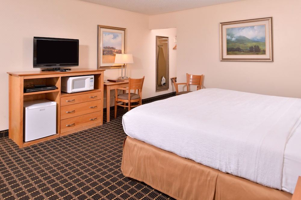 Photo of Bedroom in Downtown Eugene