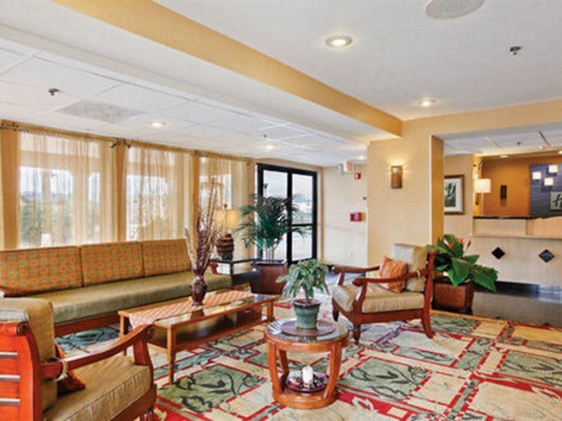 Photo of Livingroom in Escondido