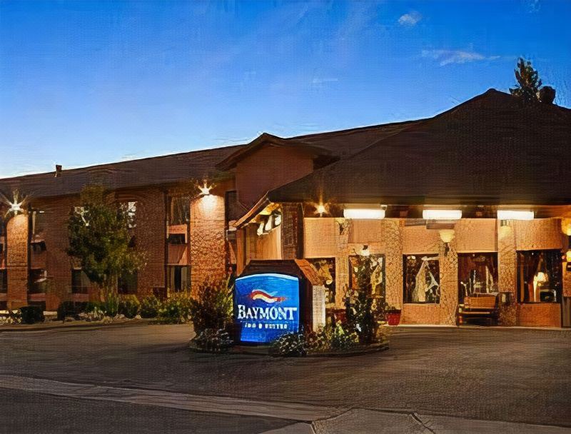 Photo of Buildings in Cascade
