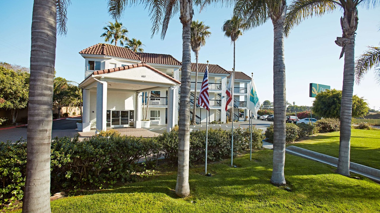 Photo of Buildings in Leucadia