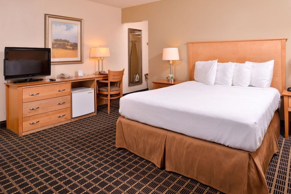 Photo of Bedroom in Downtown Eugene