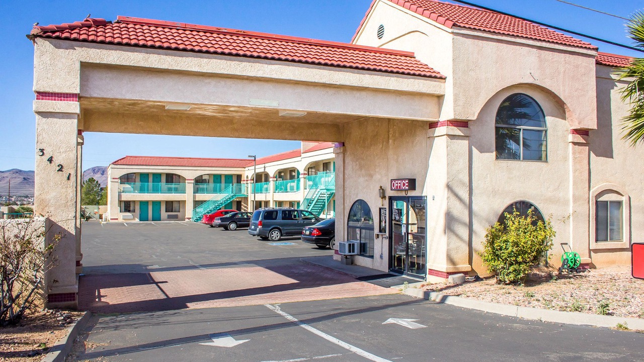 Photo of Buildings in Kingman