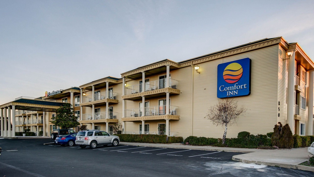 Photo of Buildings in Redding