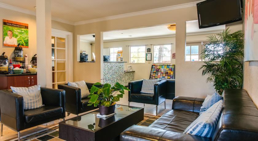 Photo of Livingroom in Loma Alta