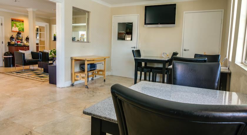 Photo of Livingroom in Loma Alta