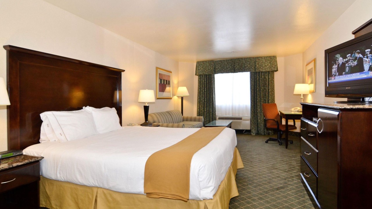 Photo of Bedroom in Scripps Ranch