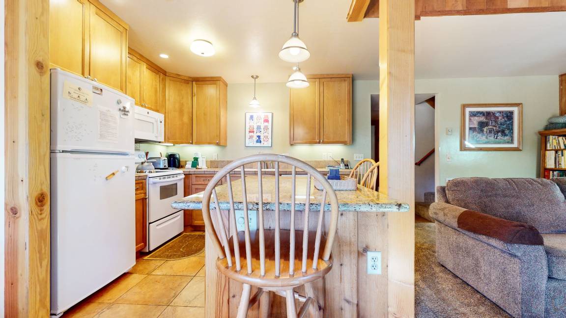 Photo of Kitchen in Mammoth Lakes