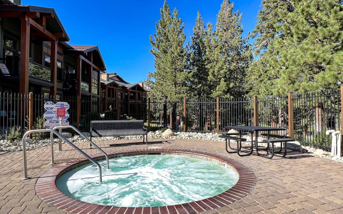 Photo of Others in Mammoth Lakes