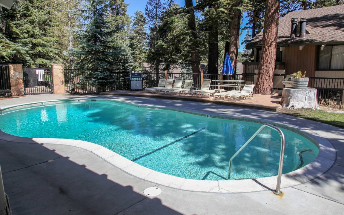 Photo of Others in Mammoth Lakes
