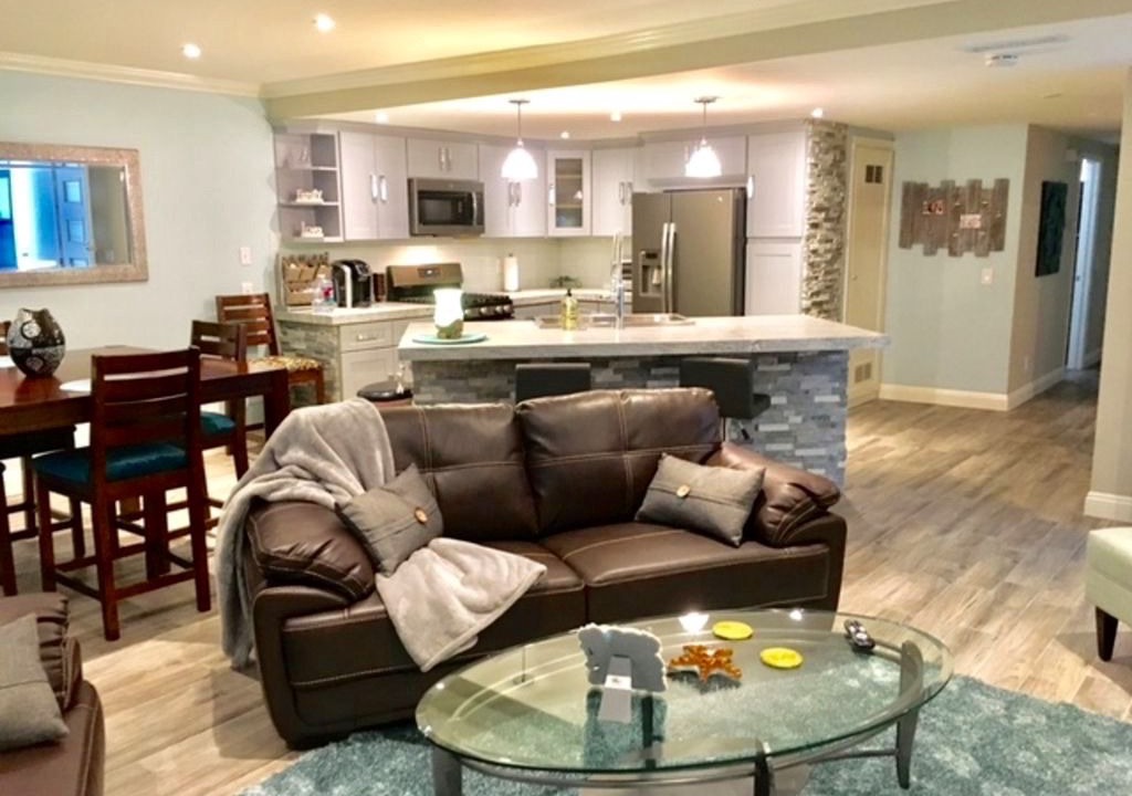 Photo of Livingroom in Townsite