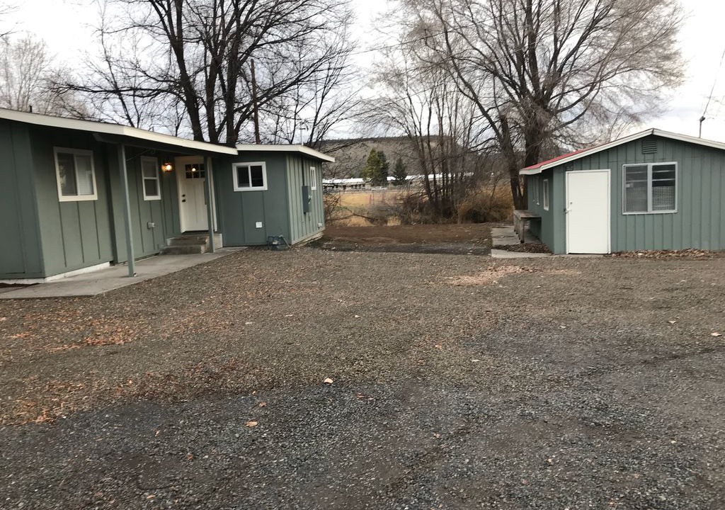 Photo of Buildings in Prineville