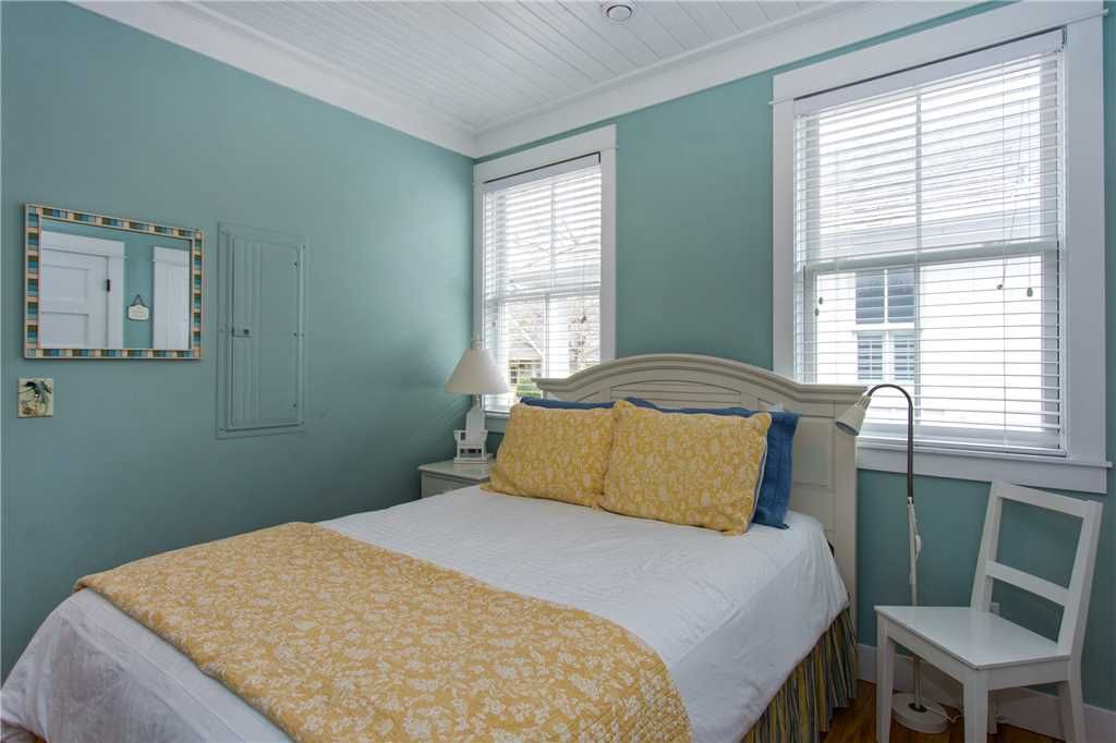 Photo of Bedroom in Seabrook