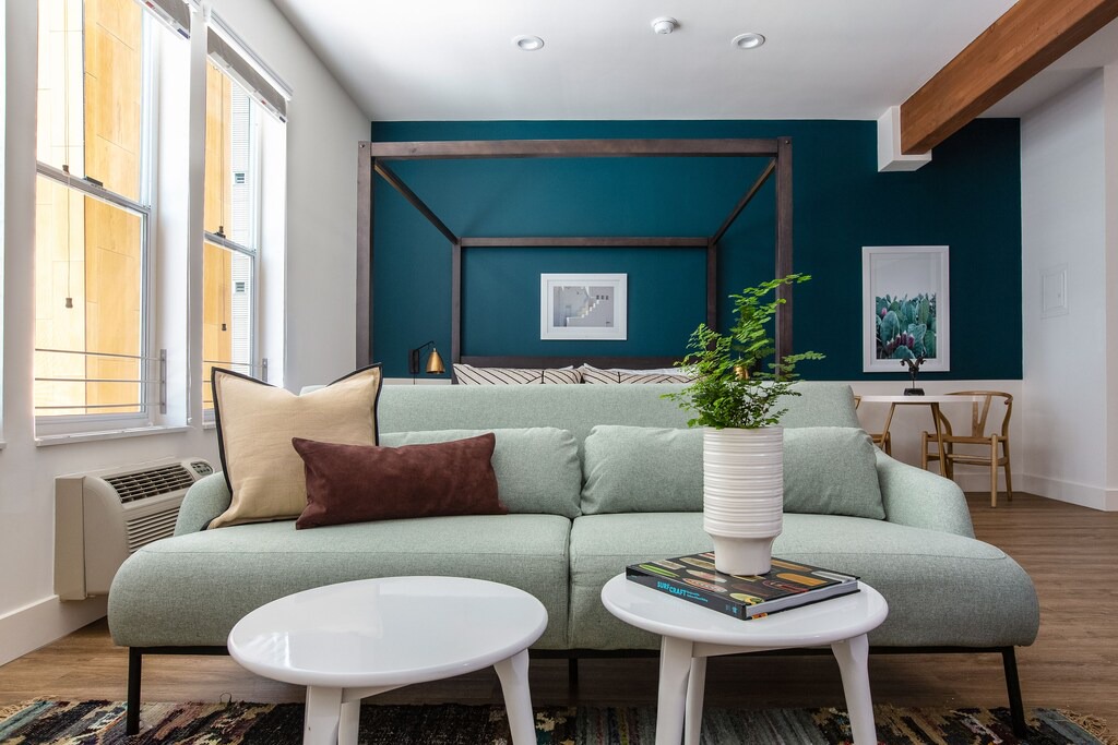 Photo of Livingroom in Downtown San Diego