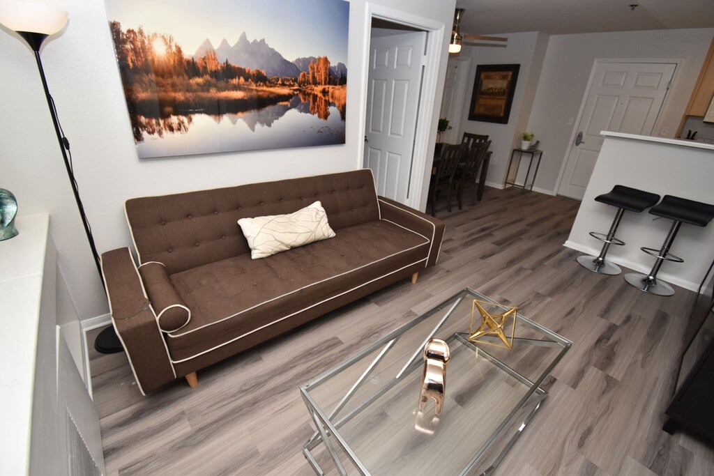 Photo of Livingroom in Downtown San Diego