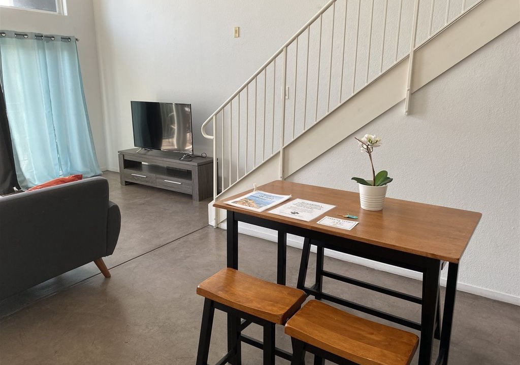 Photo of Livingroom in Downtown San Diego