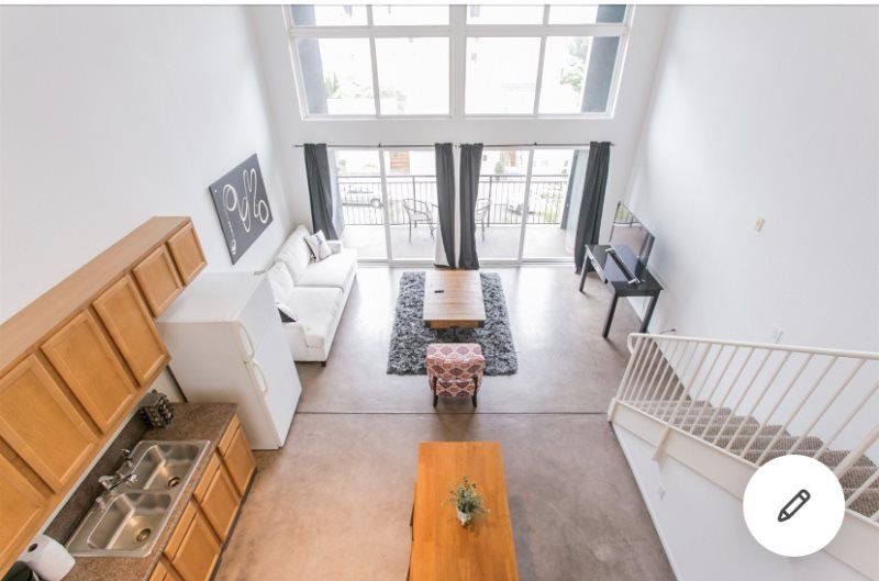 Photo of Livingroom in Downtown San Diego