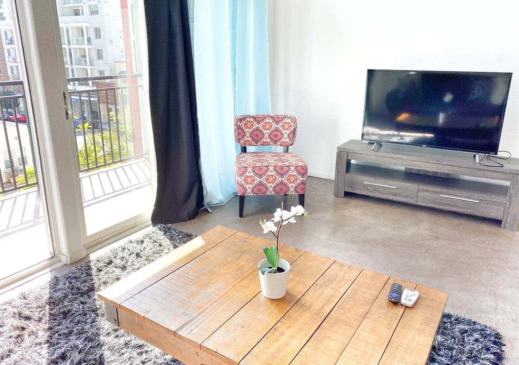 Photo of Livingroom in Downtown San Diego