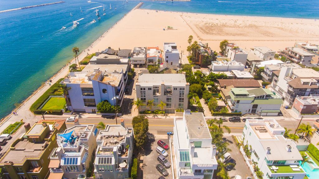 Photo of Outdoor in Marina Peninsula