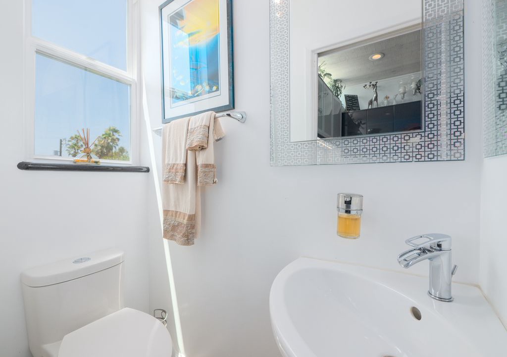 Photo of Bathroom in Marina Peninsula