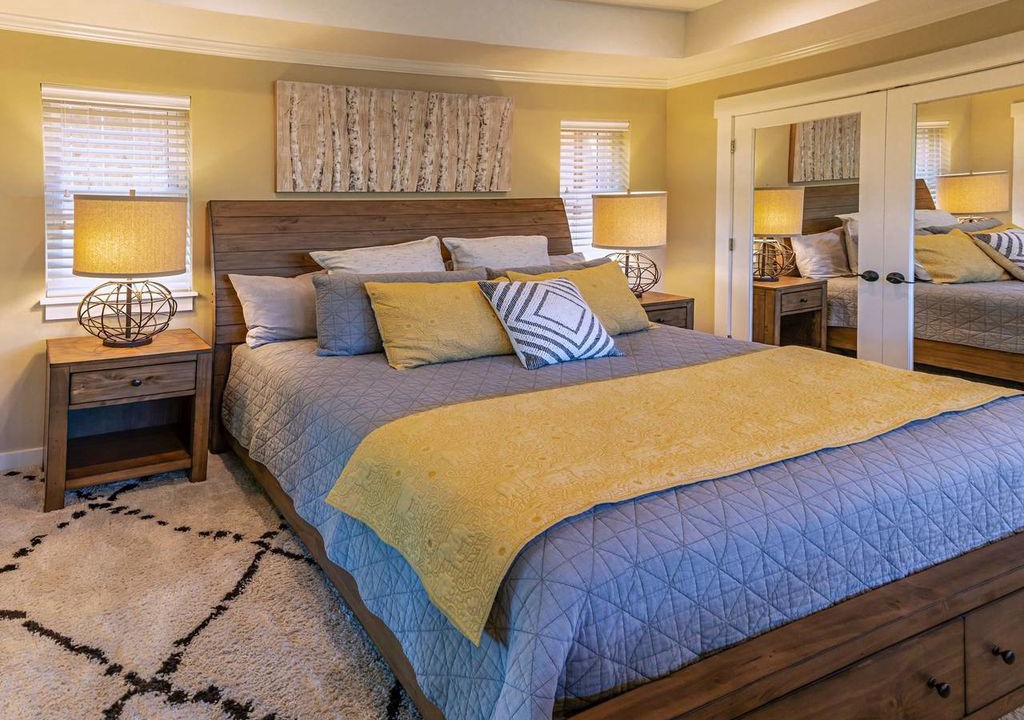Photo of Bedroom in Historic Railroad District
