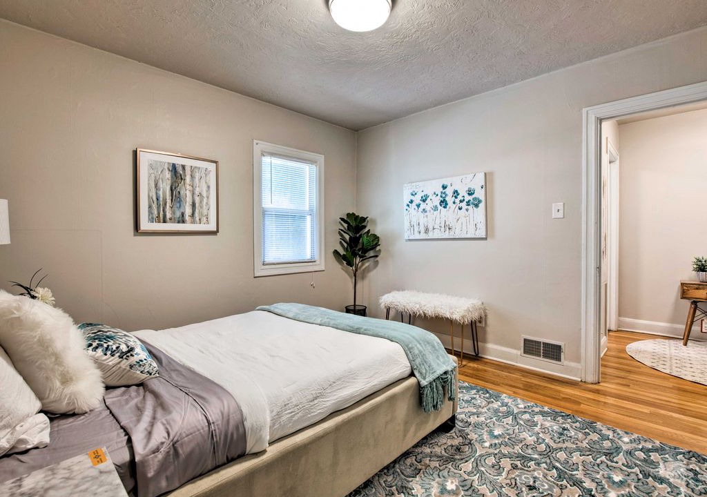 Photo of Bedroom in East Central