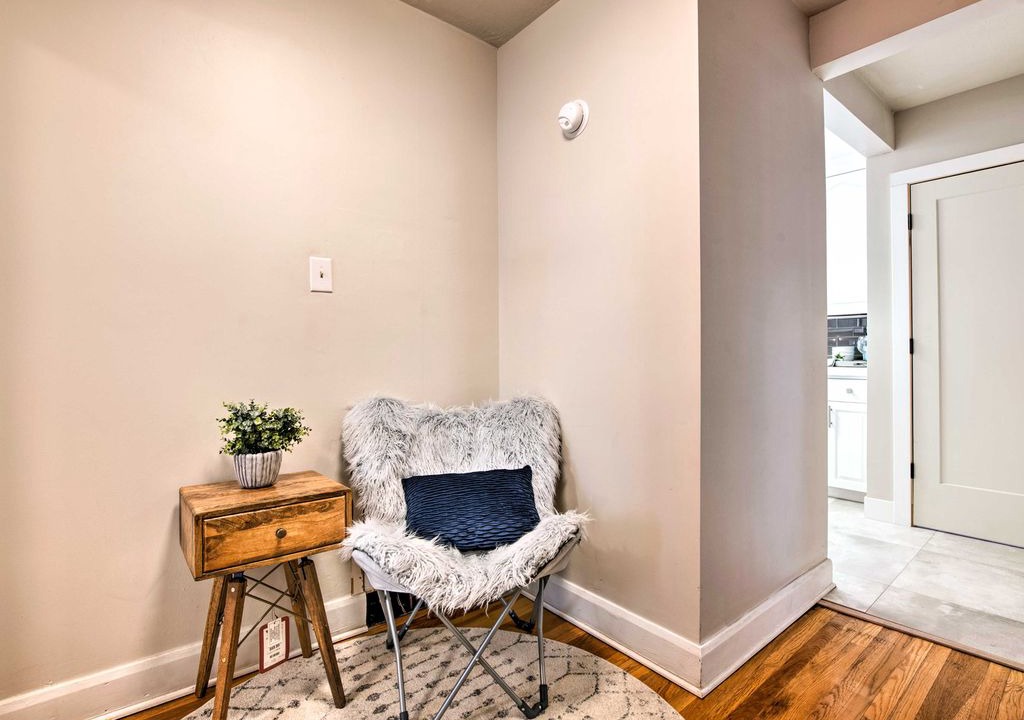 Photo of Livingroom in East Central