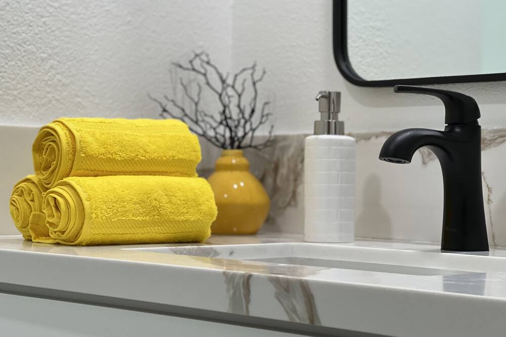 Photo of Bathroom in Chatsworth