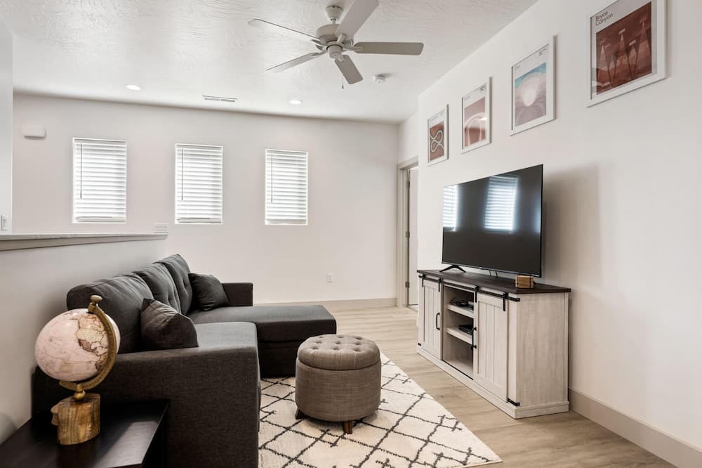 Photo of Livingroom in Santa Clara