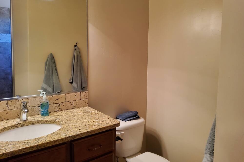 Photo of Bathroom in New Harmony