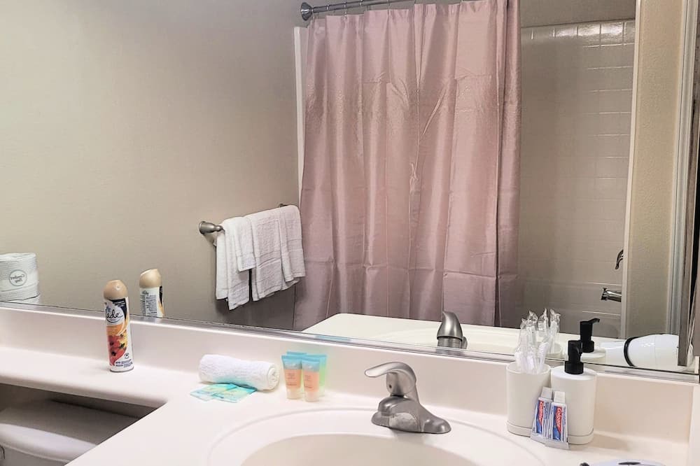 Photo of Bathroom in Placentia