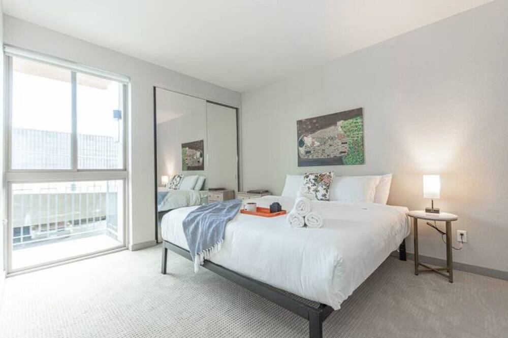 Photo of Bedroom in National City