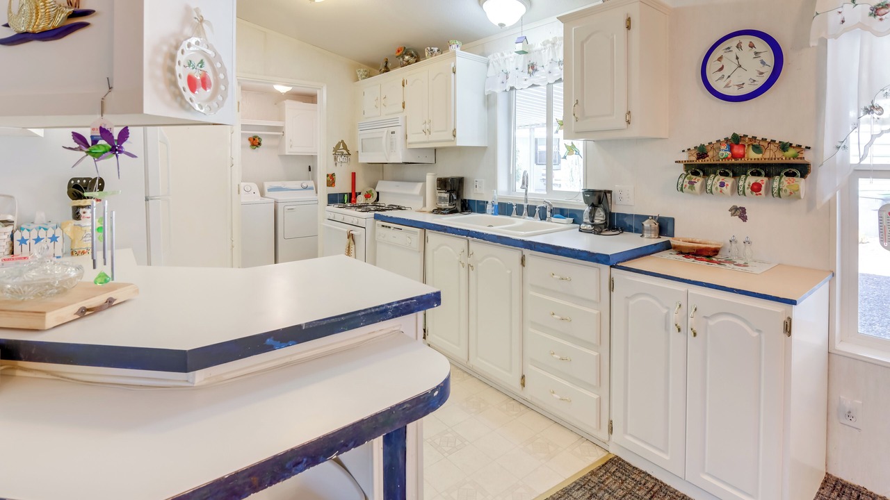Photo of Kitchen in Cottonwood