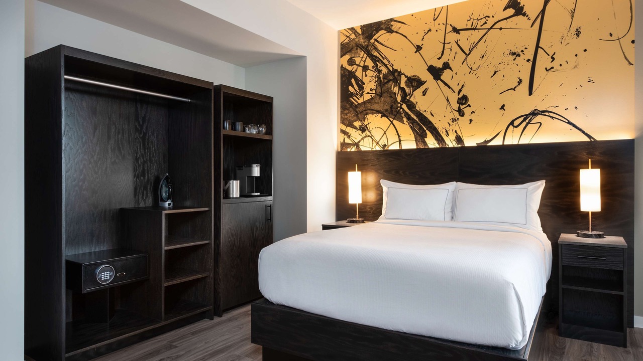 Photo of Bedroom in Central Area