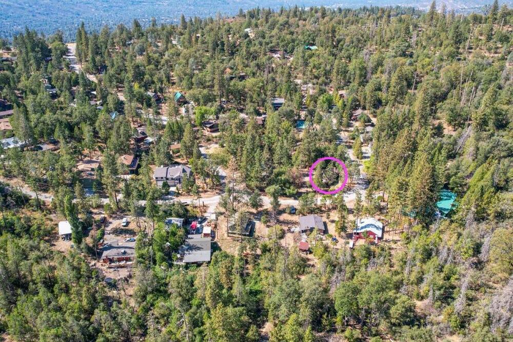 Photo of Others in Oakhurst
