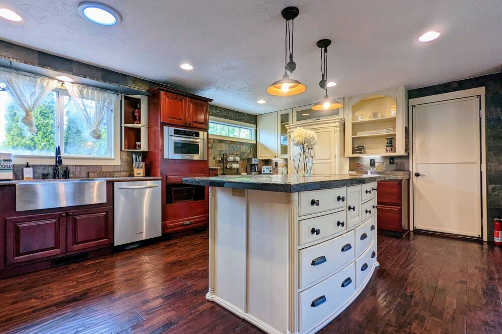 Photo of Kitchen in Carlton