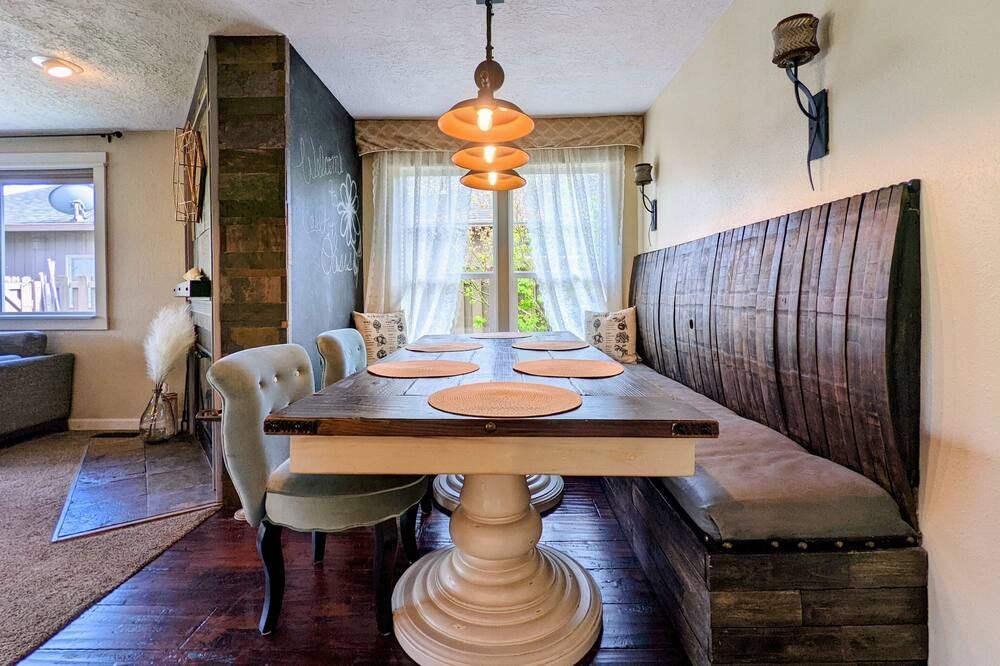 Photo of Others in Carlton