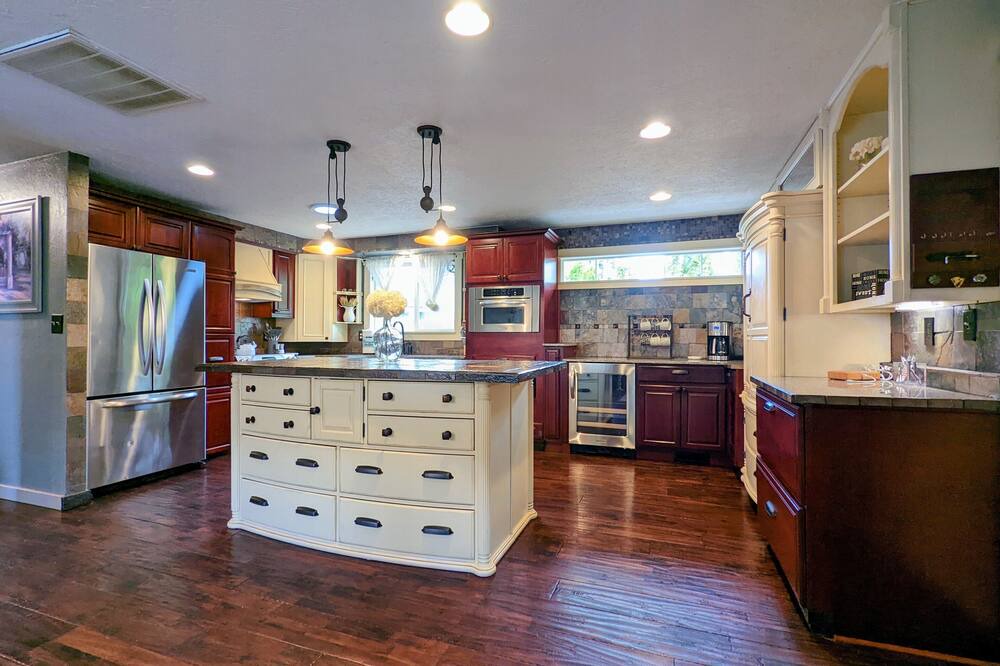 Photo of Kitchen in Carlton