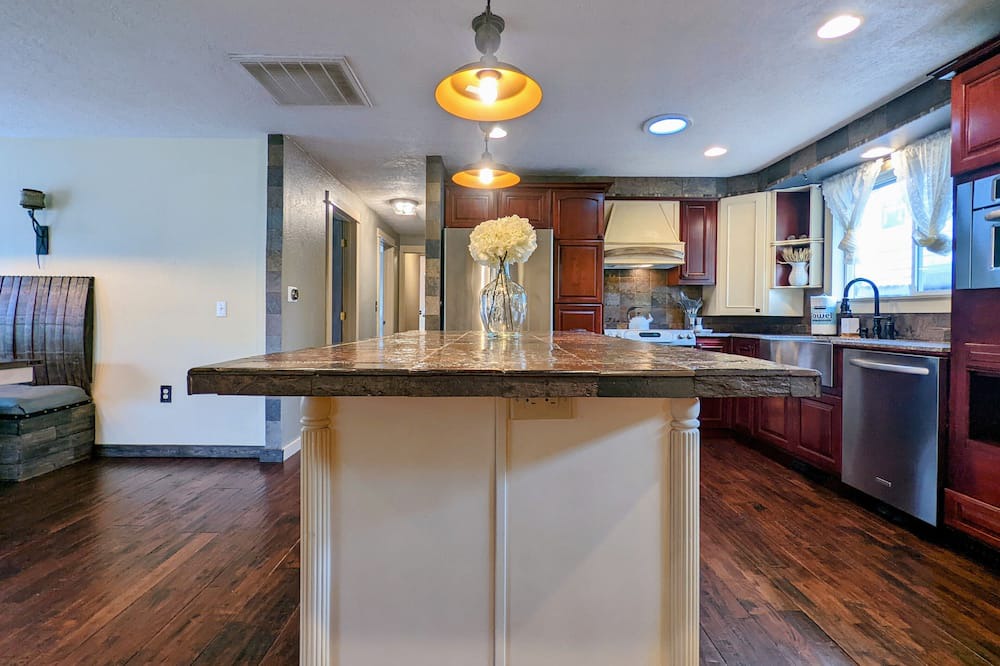 Photo of Kitchen in Carlton