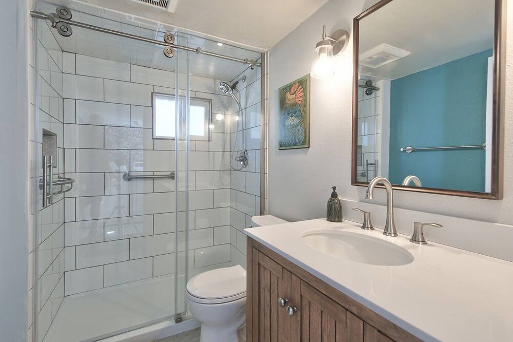 Photo of Bathroom in Carlton